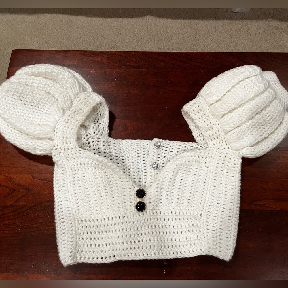 NWOT Bailey Prado Puff Sleeve Crochet Top